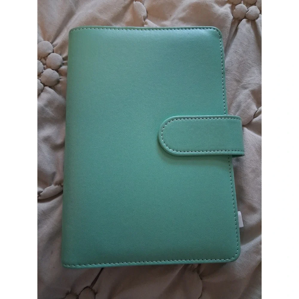 N/A mint green